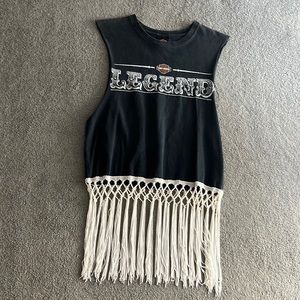 the size is large but runs kind of on the small side